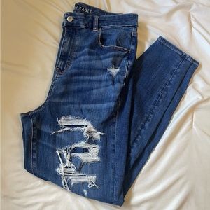 AE Curvy Super Hi-Rise Jennings: Next Level Stretch